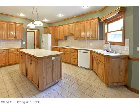 2208 Dundee Dr, Fort Smith, AR 72908 photo 8