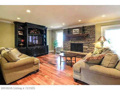 9908 Wellington Way, Fort Smith, AR 72908 photo 2