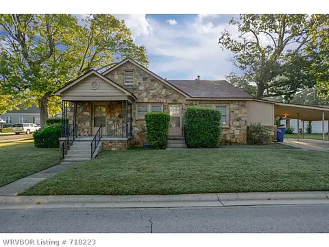 2102 S M St, Fort Smith, AR 72901 photo 3