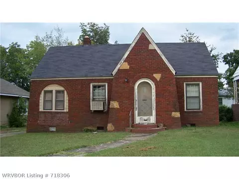 2209 S M St, Fort Smith, AR 72901 photo 1