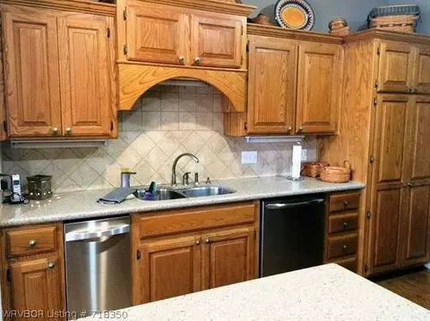 10504 Tweed Ln, Fort Smith, AR 72908 photo 8