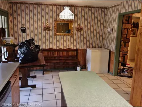 43811 Earls Rd, Howe, OK 74940 photo 6