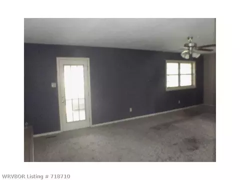 8006 Southridge Dr, Fort Smith, AR 72908 photo 3
