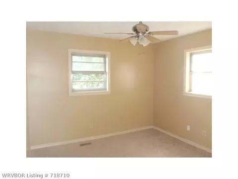8006 Southridge Dr, Fort Smith, AR 72908 photo 10
