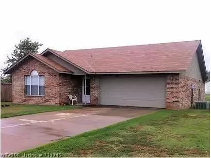 123 Commanche Loop, Roland, OK 74954 photo 1