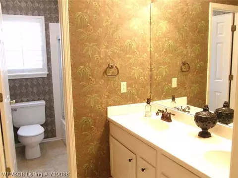 2408 Dundee Dr, Fort Smith, AR 72908 photo 17