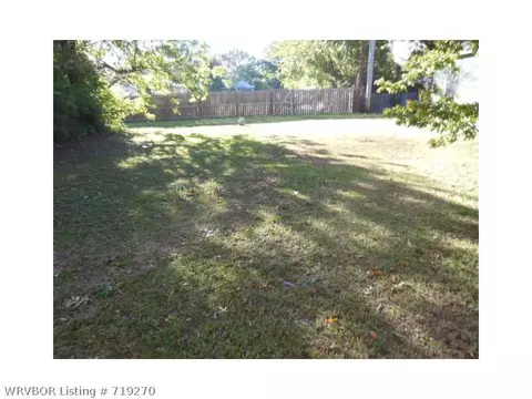 2225 N 30th St, Fort Smith, AR 72904 photo 4