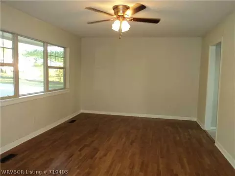 7608 Alice Ln, Fort Smith, AR 72903 photo 3