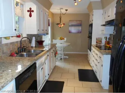 4307 S 89th St, Fort Smith, AR 72903 photo 3