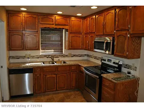 799 Chaco Ave, Waldron, AR 72958 photo 3