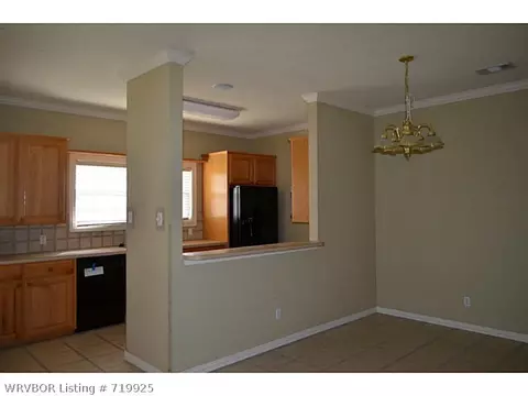 8416 Hannah Ct, Fort Smith, AR 72903 photo 5