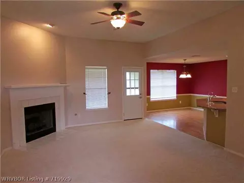 7112 Red Bud Cir, Fort Smith, AR 72916 photo 4