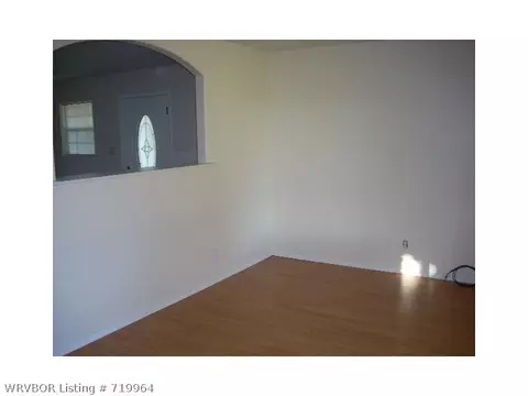 615 Cavanaugh Rd, Fort Smith, AR 72908 photo 3