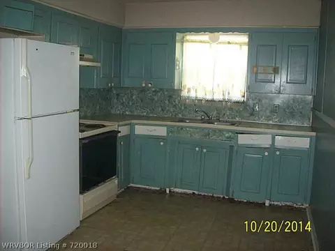 5218 Johnson St, Fort Smith, AR 72904 photo 2