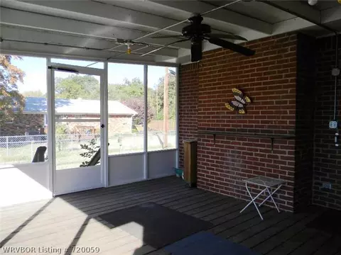 1523 S Houston St, Fort Smith, AR 72901 photo 12