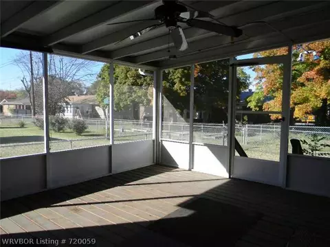 1523 S Houston St, Fort Smith, AR 72901 photo 10