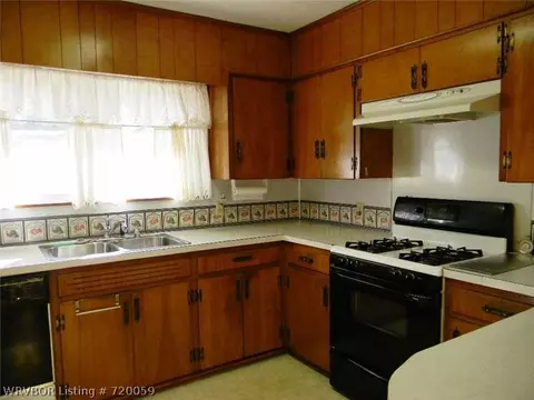 1523 S Houston St, Fort Smith, AR 72901 photo 8
