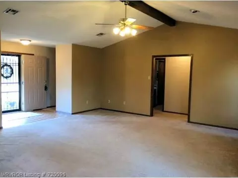 2306 Meadow Ln, Barling, AR 72923 photo 2