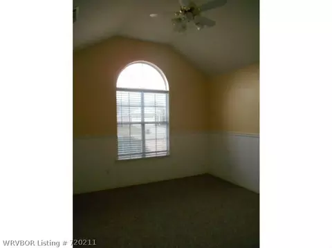 702 Jessie Dr, Lavaca, AR 72941 photo 16