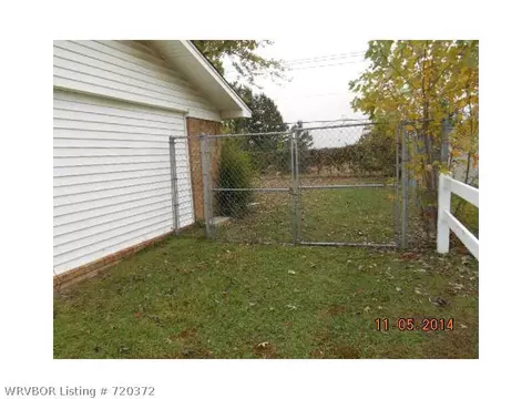 8715 S 35th Ter, Fort Smith, AR 72908 photo 3