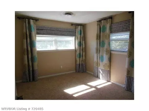 1811 Burnham Rd, Fort Smith, AR 72903 photo 5