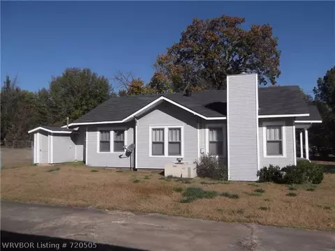 821 N 3rd St, Ozark, AR 72949 photo 3