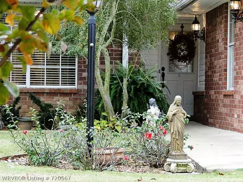 12012 Edgewater Rd, Fort Smith, AR 72903 photo 2