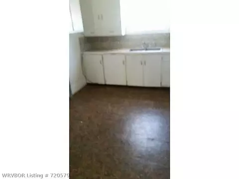 3716 Johnson St, Fort Smith, AR 72904 photo 5