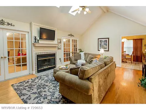 2600 Canterbury Cir, Fort Smith, AR 72903 photo 4