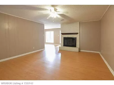 9111 Skypark Dr, Fort Smith, AR 72903 photo 10