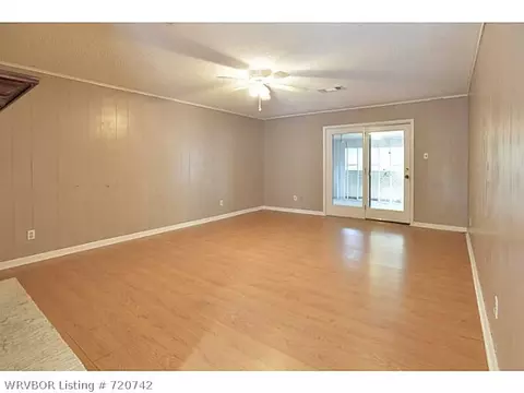 9111 Skypark Dr, Fort Smith, AR 72903 photo 9