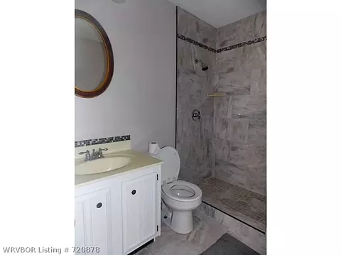 100 Couch St, Pocola, OK 74902 photo 9