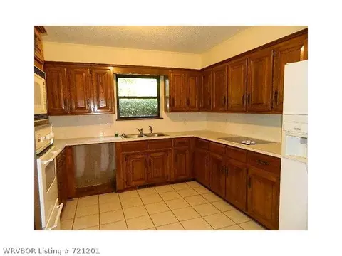 2909 S 98th Cir, Fort Smith, AR 72903 photo 5