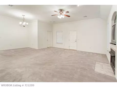 2805 Brighton Ct, Fort Smith, AR 72903 photo 4
