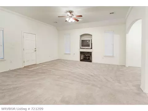 2805 Brighton Ct, Fort Smith, AR 72903 photo 3