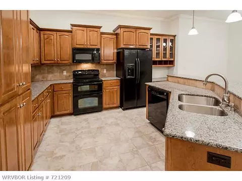 2805 Brighton Ct, Fort Smith, AR 72903 photo 8