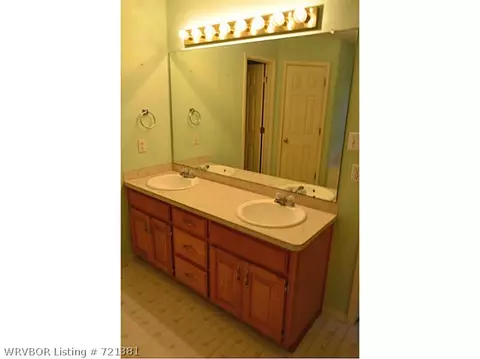8104 S 25th St, Fort Smith, AR 72908 photo 10