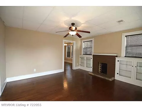 804 N 34th St, Fort Smith, AR 72903 photo 5