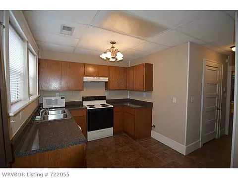 804 N 34th St, Fort Smith, AR 72903 photo 8