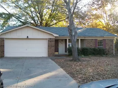 3209 S 93 Cir, Fort Smith, AR 72903 photo 1