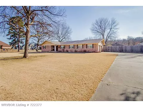 2712 Oakview Rd, Fort Smith, AR 72908 photo 2