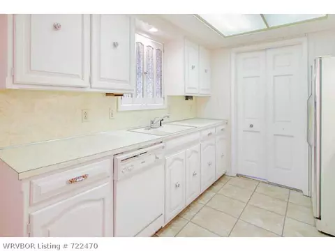 3209 S 31st St, Fort Smith, AR 72901 photo 6