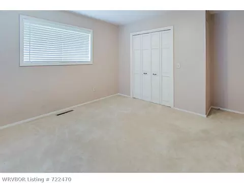 3209 S 31st St, Fort Smith, AR 72901 photo 13