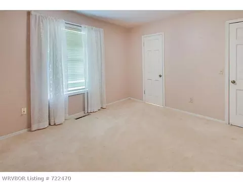 3209 S 31st St, Fort Smith, AR 72901 photo 14