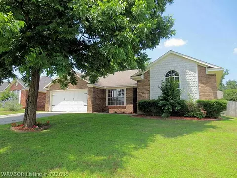 106 Lexington Way, Barling, AR 72923 photo 1