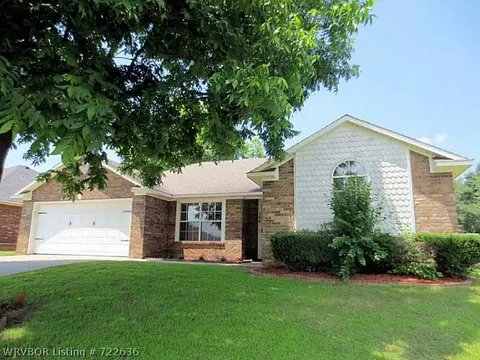 106 Lexington Way, Barling, AR 72923 photo 3