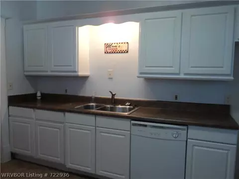 2915 N Tilles Ave, Fort Smith, AR 72901 photo 10