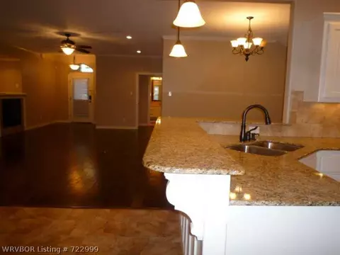 6211 Red Cedar Cir, Fort Smith, AR 72916 photo 5