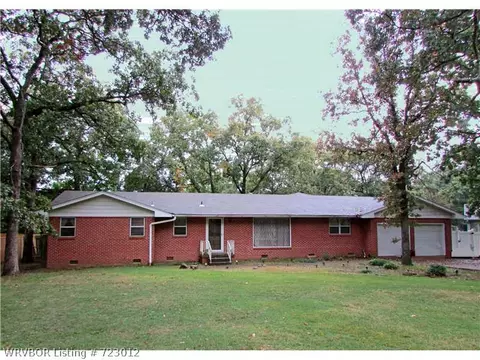 3520 Cliff Dr, Fort Smith, AR 72903 photo 1