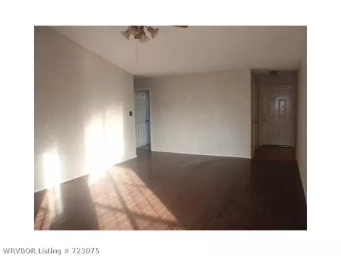 9312 Darlington Cir, Fort Smith, AR 72908 photo 4